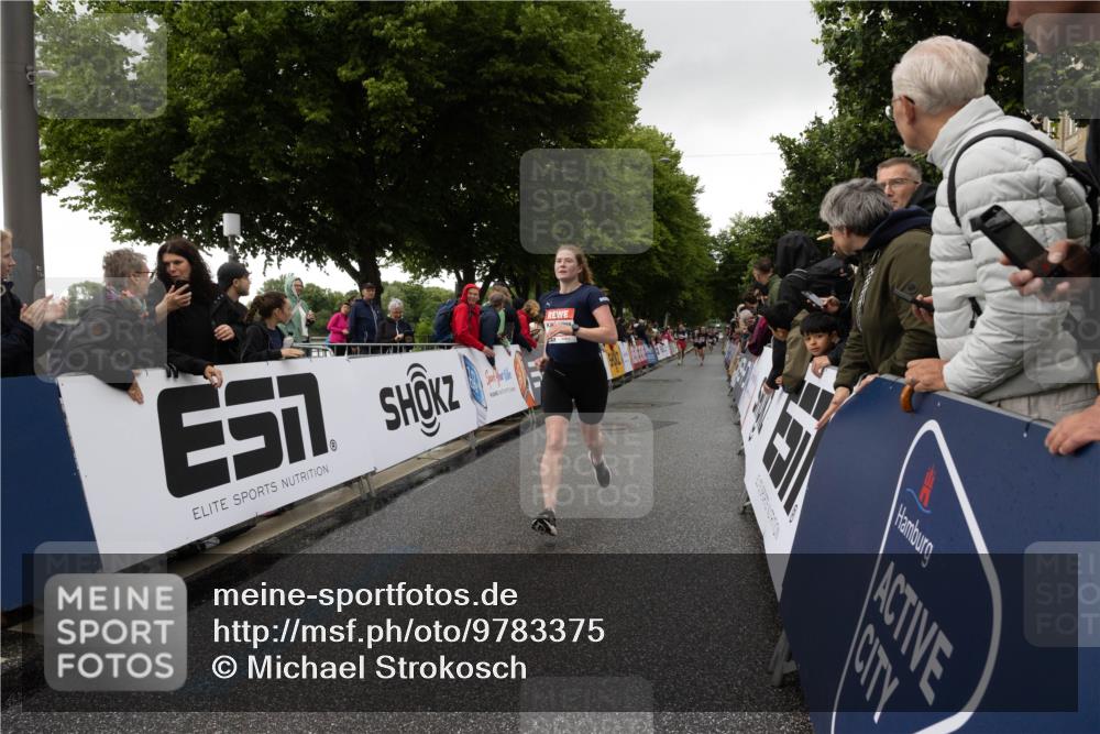 14.06.2026 - REWE Women's Run Michael Strokosch http://msf.ph/oto/9783375 14.06.2026 09:48:59 Laufen 51 meine-sportfotos.de