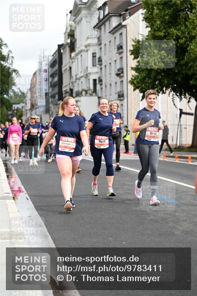 14.06.2026 - REWE Women's Run Dr. Thomas Lammeyer http://msf.ph/oto/9783411 14.06.2026 10:52:32 Laufen 5803, 7, 5249, 5199 meine-sportfotos.de