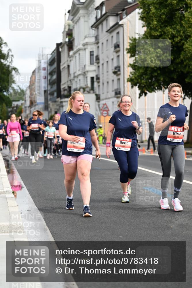 14.06.2026 - REWE Women's Run Dr. Thomas Lammeyer http://msf.ph/oto/9783418 14.06.2026 10:52:33 Laufen 30, 5803, 7, 5249, 5199, 7 meine-sportfotos.de