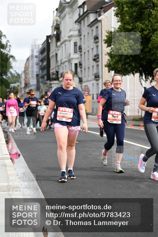 14.06.2026 - REWE Women's Run Dr. Thomas Lammeyer http://msf.ph/oto/9783423 14.06.2026 10:52:33 Laufen 5803, 7, 5249, 7, 7 meine-sportfotos.de