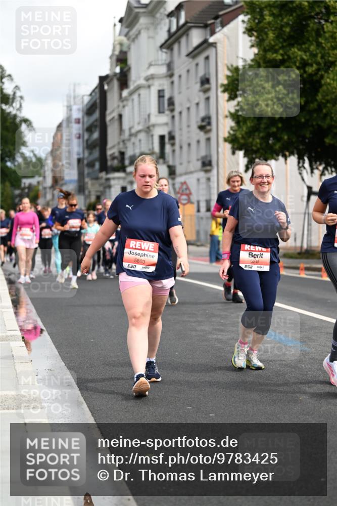 14.06.2026 - REWE Women's Run Dr. Thomas Lammeyer http://msf.ph/oto/9783425 14.06.2026 10:52:33 Laufen 5803, 7, 5249, 57 meine-sportfotos.de