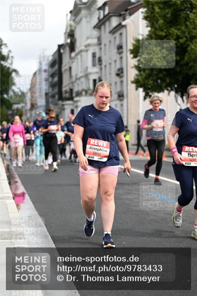 14.06.2026 - REWE Women's Run Dr. Thomas Lammeyer http://msf.ph/oto/9783433 14.06.2026 10:52:34 Laufen 5803, 5249 meine-sportfotos.de