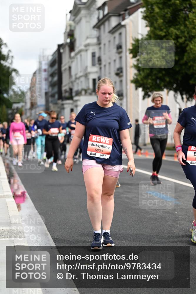14.06.2026 - REWE Women's Run Dr. Thomas Lammeyer http://msf.ph/oto/9783434 14.06.2026 10:52:34 Laufen 5803, 57 meine-sportfotos.de