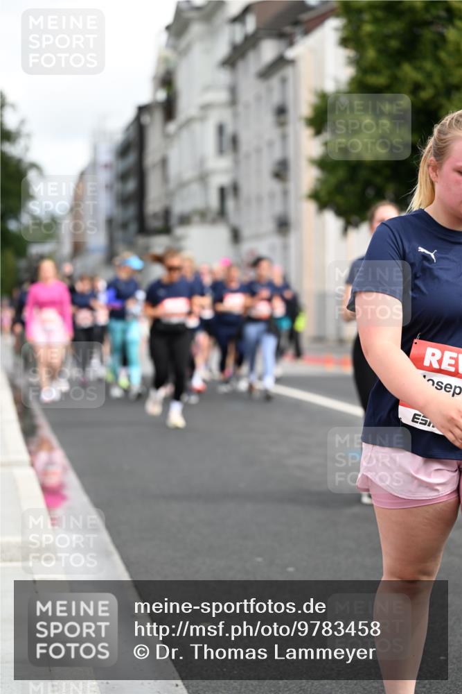14.06.2026 - REWE Women's Run Dr. Thomas Lammeyer http://msf.ph/oto/9783458 14.06.2026 10:52:35 Laufen 53 meine-sportfotos.de