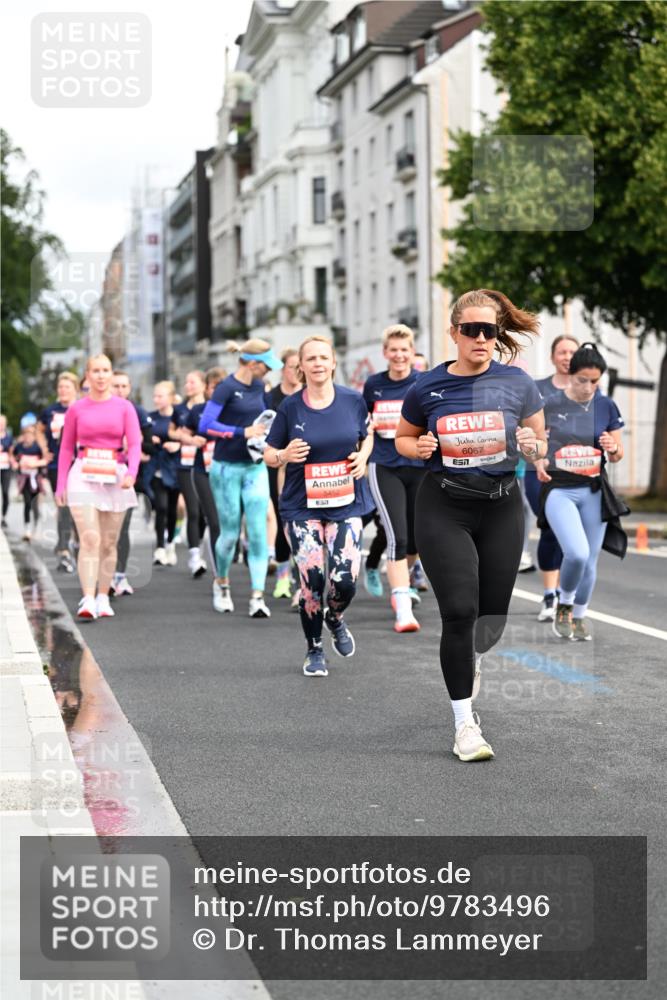 14.06.2026 - REWE Women's Run Dr. Thomas Lammeyer http://msf.ph/oto/9783496 14.06.2026 10:52:38 Laufen 6067, 657 meine-sportfotos.de