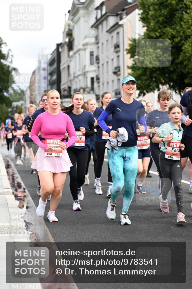 14.06.2026 - REWE Women's Run Dr. Thomas Lammeyer http://msf.ph/oto/9783541 14.06.2026 10:52:41 Laufen 5084, 13, 7, 5960, 7 meine-sportfotos.de