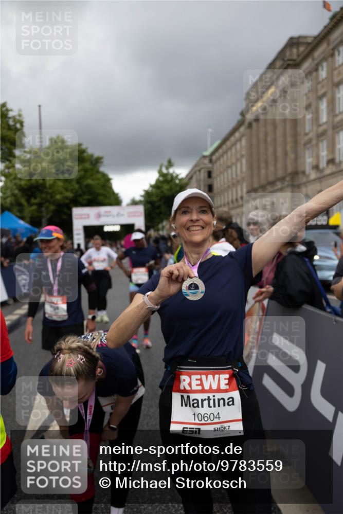14.06.2026 - REWE Women's Run Michael Strokosch http://msf.ph/oto/9783559 14.06.2026 09:52:25 Laufen 10604 meine-sportfotos.de