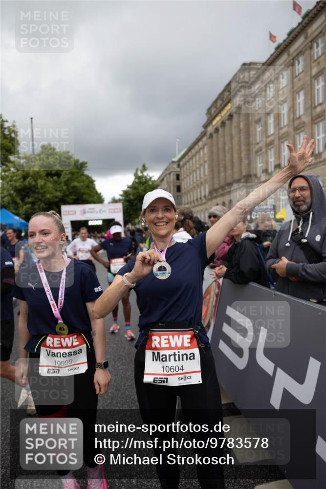 14.06.2026 - REWE Women's Run Michael Strokosch http://msf.ph/oto/9783578 14.06.2026 09:52:25 Laufen 10999, 10604, 34 meine-sportfotos.de
