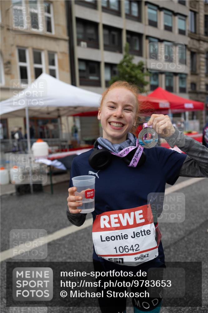 14.06.2026 - REWE Women's Run Michael Strokosch http://msf.ph/oto/9783653 14.06.2026 09:54:54 Laufen 920, 20, 10642 meine-sportfotos.de