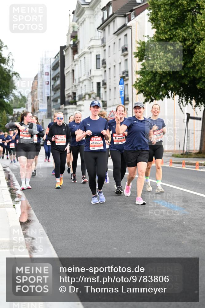 14.06.2026 - REWE Women's Run Dr. Thomas Lammeyer http://msf.ph/oto/9783806 14.06.2026 10:53:01 Laufen 5541, 5177, 5439, 5295 meine-sportfotos.de