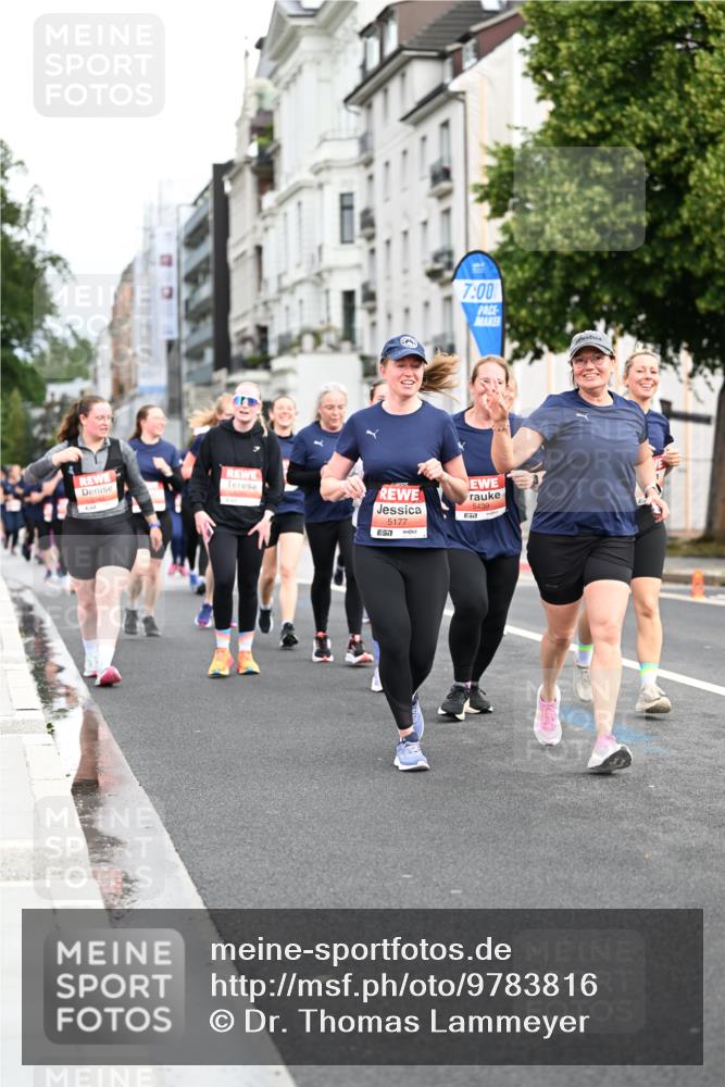 14.06.2026 - REWE Women's Run Dr. Thomas Lammeyer http://msf.ph/oto/9783816 14.06.2026 10:53:01 Laufen 7, 00, 5177, 5439 meine-sportfotos.de