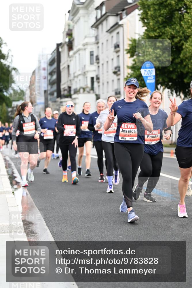 14.06.2026 - REWE Women's Run Dr. Thomas Lammeyer http://msf.ph/oto/9783828 14.06.2026 10:53:02 Laufen 7, 00, 5177, 57, 5439, 7 meine-sportfotos.de