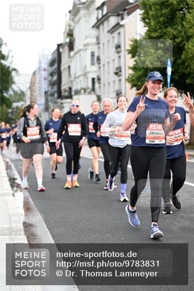 14.06.2026 - REWE Women's Run Dr. Thomas Lammeyer http://msf.ph/oto/9783831 14.06.2026 10:53:03 Laufen 5177, 7, 39 meine-sportfotos.de