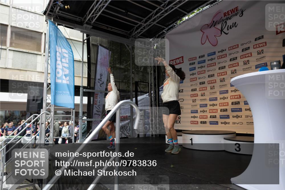 14.06.2026 - REWE Women's Run Michael Strokosch http://msf.ph/oto/9783836 14.06.2026 10:06:44 Laufen 92, 340, 57, 34, 345, 3, 5, 5, 57, 5, 3, 34, 1, 3 meine-sportfotos.de