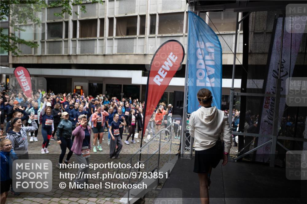 14.06.2026 - REWE Women's Run Michael Strokosch http://msf.ph/oto/9783851 14.06.2026 10:06:53 Laufen  meine-sportfotos.de