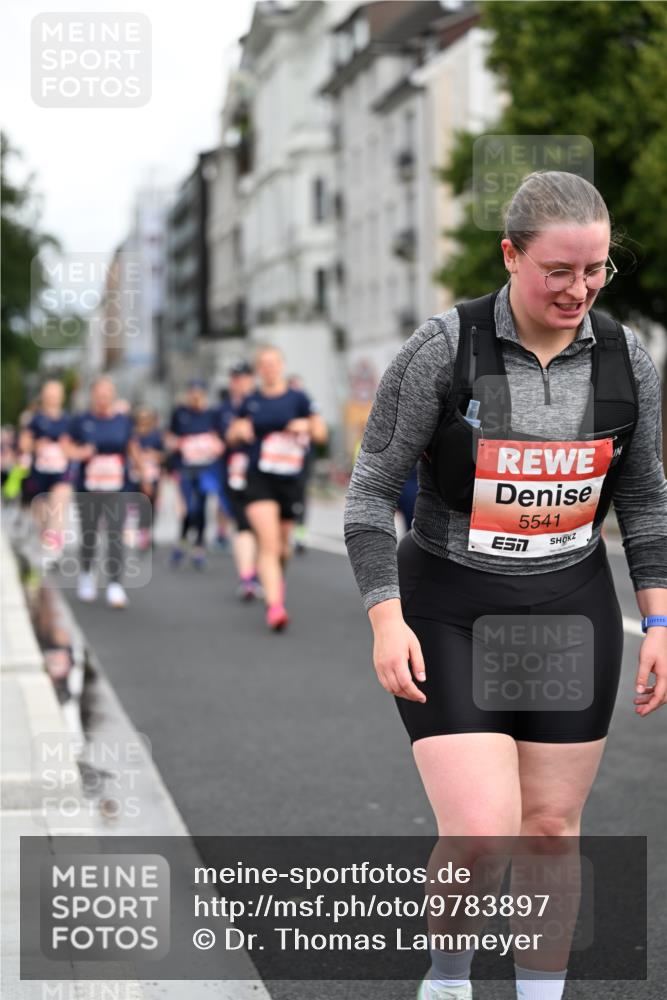14.06.2026 - REWE Women's Run Dr. Thomas Lammeyer http://msf.ph/oto/9783897 14.06.2026 10:53:08 Laufen 5541 meine-sportfotos.de