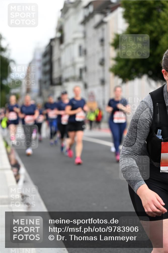14.06.2026 - REWE Women's Run Dr. Thomas Lammeyer http://msf.ph/oto/9783906 14.06.2026 10:53:08 Laufen  meine-sportfotos.de
