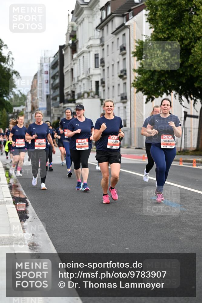 14.06.2026 - REWE Women's Run Dr. Thomas Lammeyer http://msf.ph/oto/9783907 14.06.2026 10:53:09 Laufen 5611, 7, 5934, 7, 57 meine-sportfotos.de