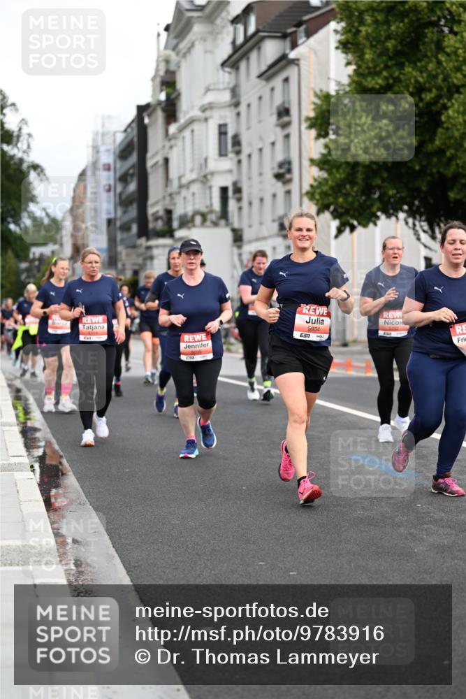 14.06.2026 - REWE Women's Run Dr. Thomas Lammeyer http://msf.ph/oto/9783916 14.06.2026 10:53:09 Laufen 5934, 5699, 7 meine-sportfotos.de