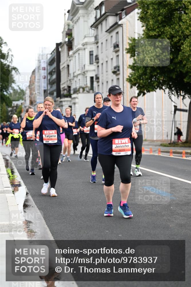 14.06.2026 - REWE Women's Run Dr. Thomas Lammeyer http://msf.ph/oto/9783937 14.06.2026 10:53:11 Laufen 5114, 57, 57, 5699 meine-sportfotos.de