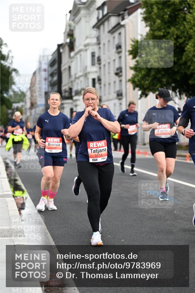 14.06.2026 - REWE Women's Run Dr. Thomas Lammeyer http://msf.ph/oto/9783969 14.06.2026 10:53:13 Laufen 5104, 857, 5114, 57 meine-sportfotos.de