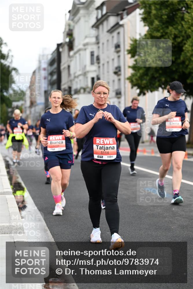 14.06.2026 - REWE Women's Run Dr. Thomas Lammeyer http://msf.ph/oto/9783974 14.06.2026 10:53:13 Laufen 5104, 5114, 7 meine-sportfotos.de