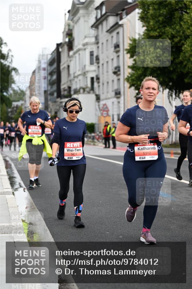 14.06.2026 - REWE Women's Run Dr. Thomas Lammeyer http://msf.ph/oto/9784012 14.06.2026 10:53:16 Laufen 5614, 7, 5312, 7 meine-sportfotos.de