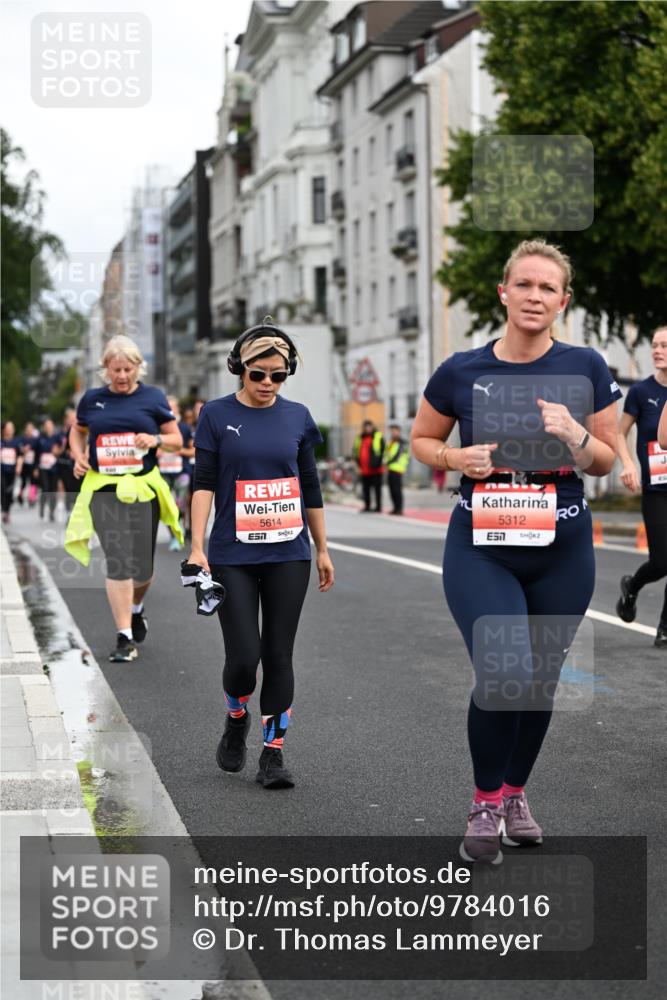 14.06.2026 - REWE Women's Run Dr. Thomas Lammeyer http://msf.ph/oto/9784016 14.06.2026 10:53:16 Laufen 5614, 7, 5312 meine-sportfotos.de