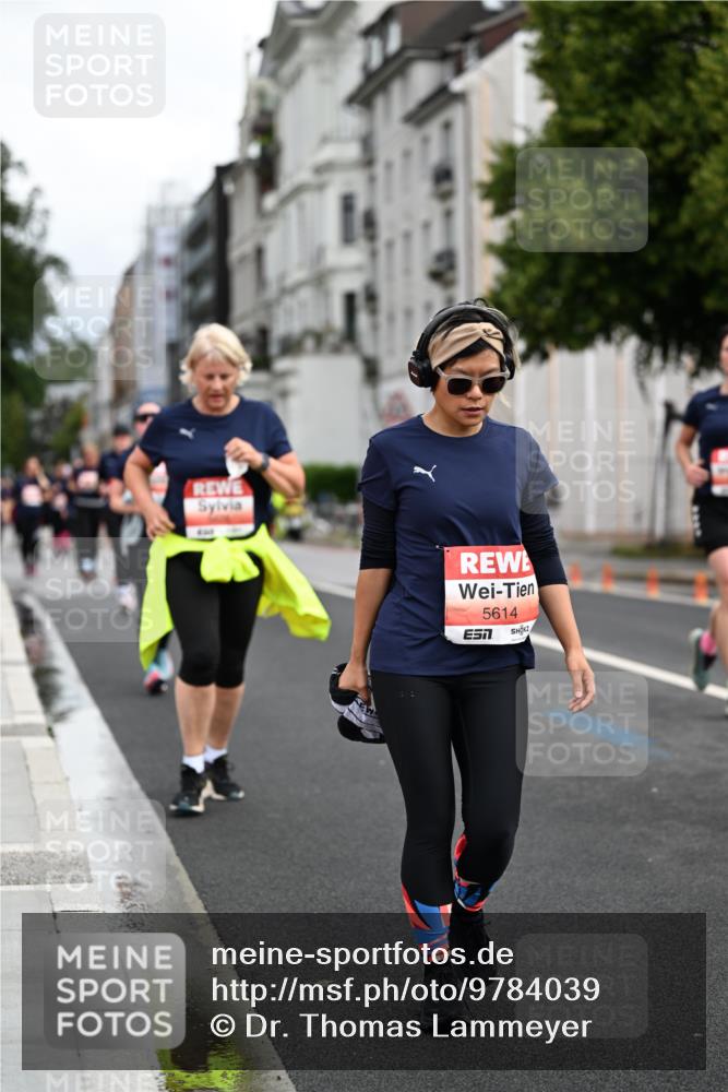 14.06.2026 - REWE Women's Run Dr. Thomas Lammeyer http://msf.ph/oto/9784039 14.06.2026 10:53:18 Laufen 5614 meine-sportfotos.de