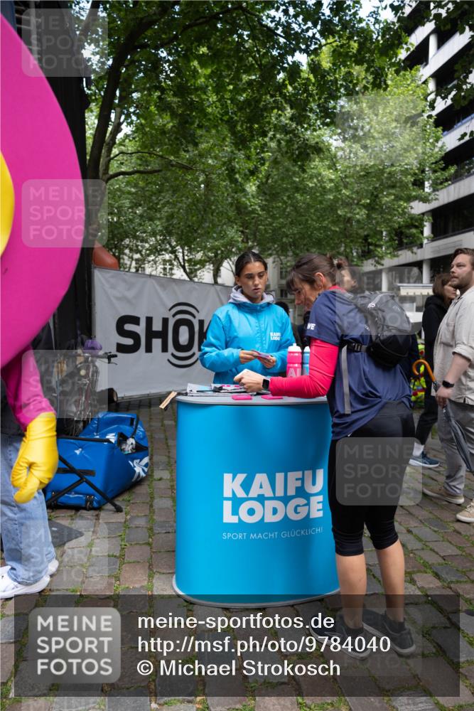 14.06.2026 - REWE Women's Run Michael Strokosch http://msf.ph/oto/9784040 14.06.2026 10:11:44 Laufen  meine-sportfotos.de