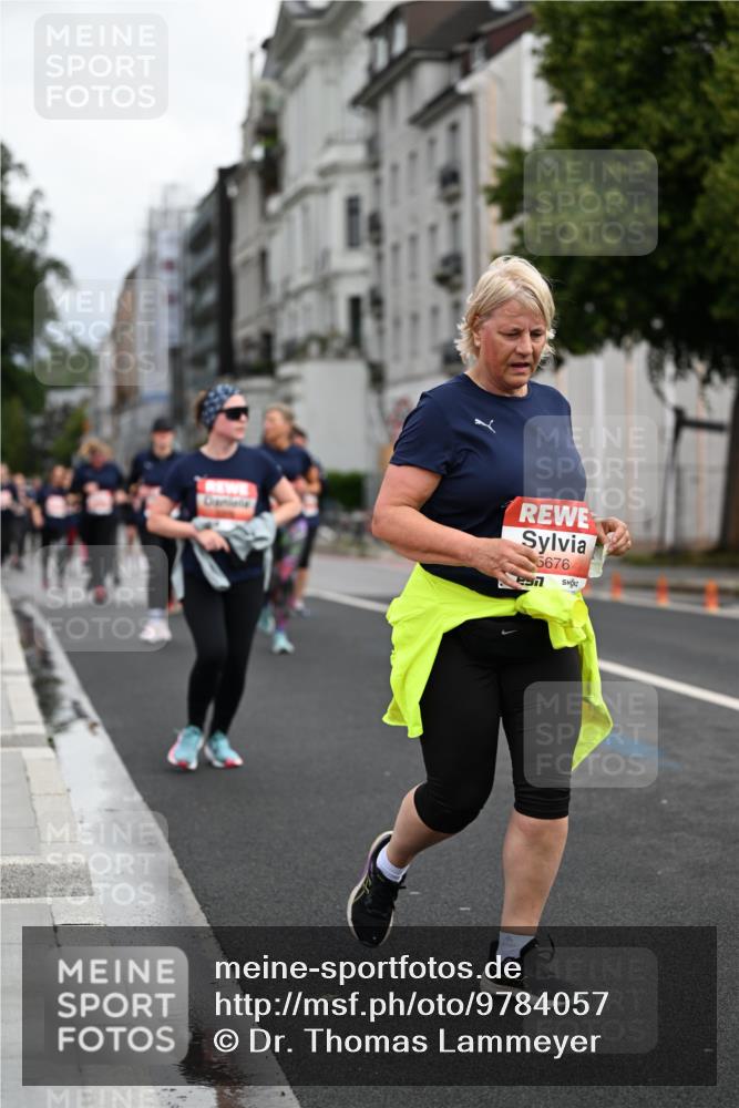 14.06.2026 - REWE Women's Run Dr. Thomas Lammeyer http://msf.ph/oto/9784057 14.06.2026 10:53:19 Laufen 5676 meine-sportfotos.de