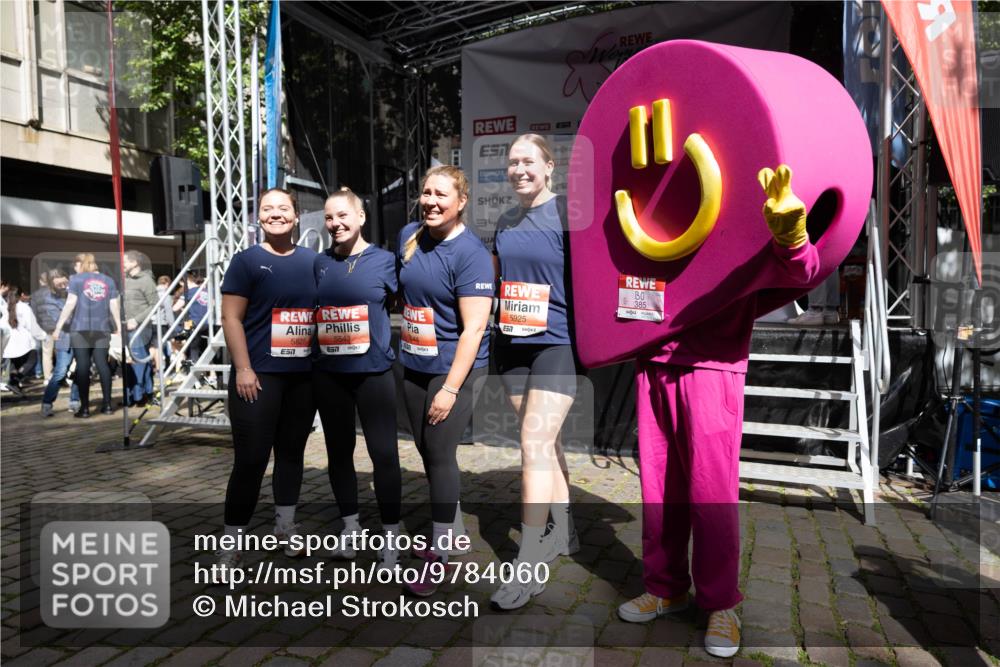 14.06.2026 - REWE Women's Run Michael Strokosch http://msf.ph/oto/9784060 14.06.2026 10:13:37 Laufen 5825, 7, 57, 34, 57, 5925, 385 meine-sportfotos.de