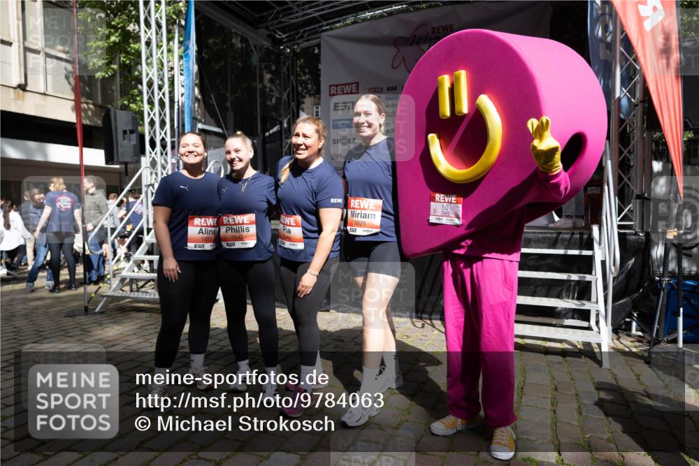 14.06.2026 - REWE Women's Run Michael Strokosch http://msf.ph/oto/9784063 14.06.2026 10:13:37 Laufen 5825, 7, 5543, 34, 385, 5925, 57 meine-sportfotos.de