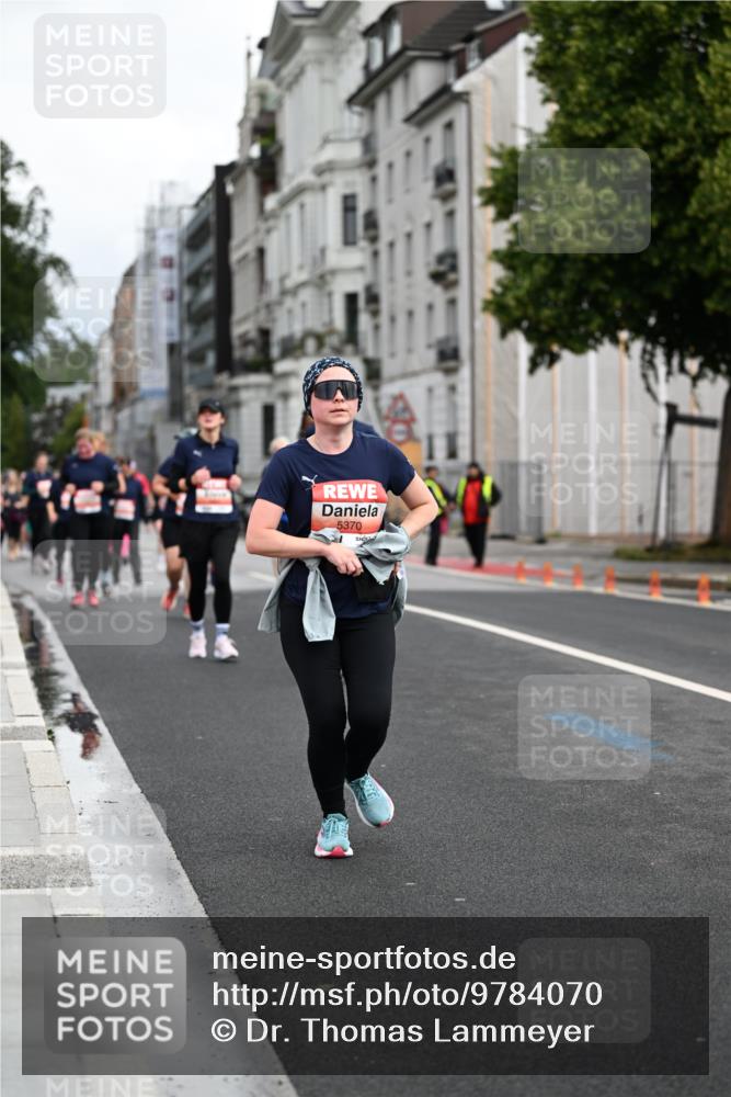 14.06.2026 - REWE Women's Run Dr. Thomas Lammeyer http://msf.ph/oto/9784070 14.06.2026 10:53:20 Laufen 5370 meine-sportfotos.de
