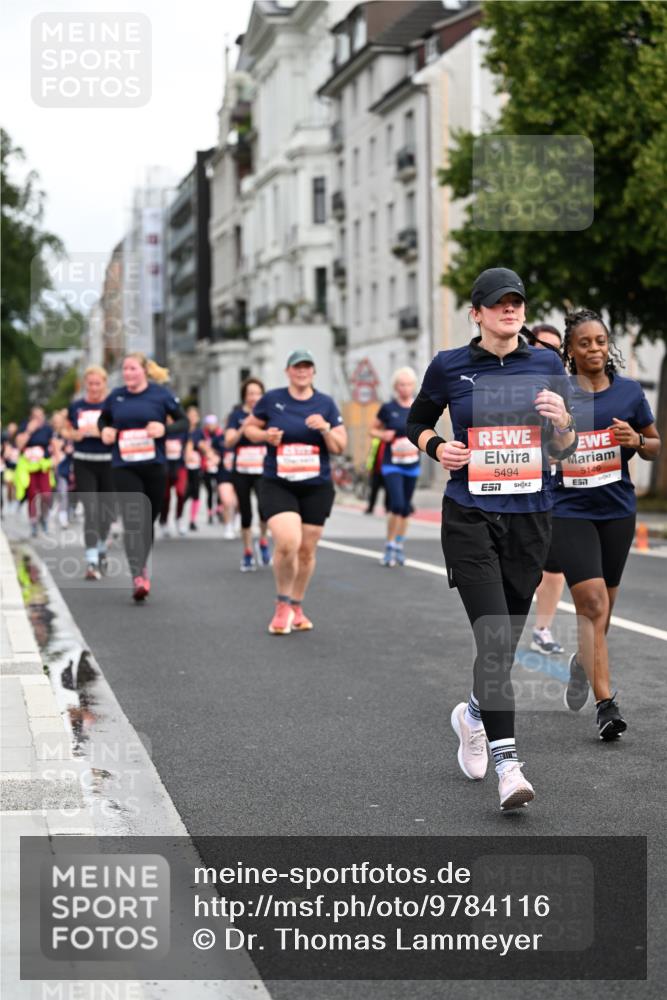 14.06.2026 - REWE Women's Run Dr. Thomas Lammeyer http://msf.ph/oto/9784116 14.06.2026 10:53:23 Laufen 5494, 5149, 57 meine-sportfotos.de