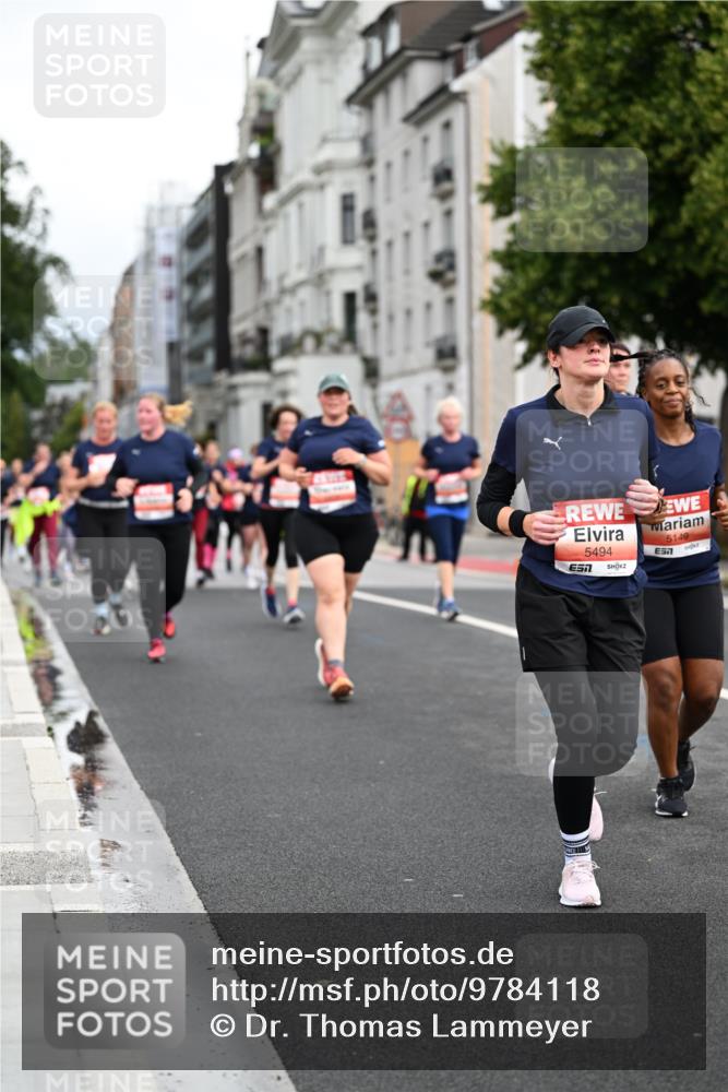 14.06.2026 - REWE Women's Run Dr. Thomas Lammeyer http://msf.ph/oto/9784118 14.06.2026 10:53:23 Laufen 5494, 5149 meine-sportfotos.de
