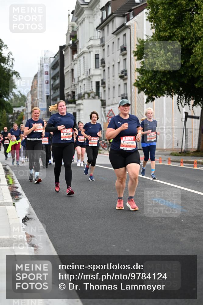 14.06.2026 - REWE Women's Run Dr. Thomas Lammeyer http://msf.ph/oto/9784124 14.06.2026 10:53:24 Laufen 65, 5903 meine-sportfotos.de