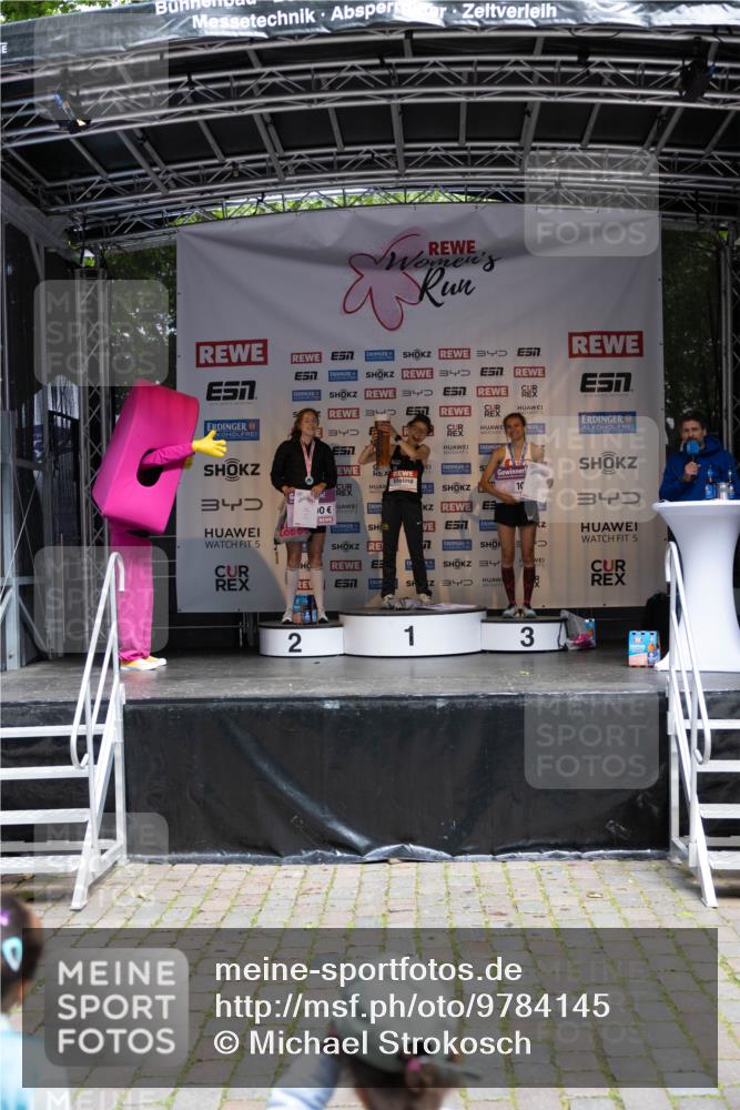 14.06.2026 - REWE Women's Run Michael Strokosch http://msf.ph/oto/9784145 14.06.2026 10:22:41 Laufen 3, 7, 3, 3, 4, 5, 2, 10, 10, 34, 4, 5, 1, 3 meine-sportfotos.de