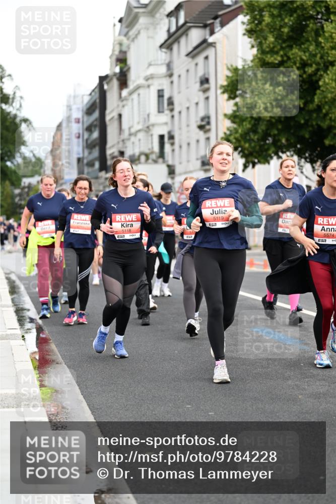 14.06.2026 - REWE Women's Run Dr. Thomas Lammeyer http://msf.ph/oto/9784228 14.06.2026 10:53:31 Laufen 7, 5118, 5119, 7, 5574, 57 meine-sportfotos.de
