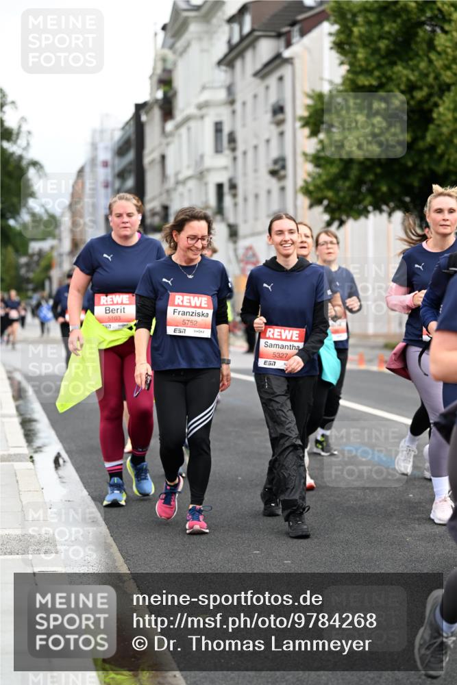 14.06.2026 - REWE Women's Run Dr. Thomas Lammeyer http://msf.ph/oto/9784268 14.06.2026 10:53:34 Laufen 5103, 5752, 657, 5327, 7 meine-sportfotos.de