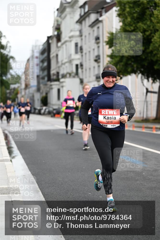 14.06.2026 - REWE Women's Run Dr. Thomas Lammeyer http://msf.ph/oto/9784364 14.06.2026 10:53:40 Laufen 5816 meine-sportfotos.de