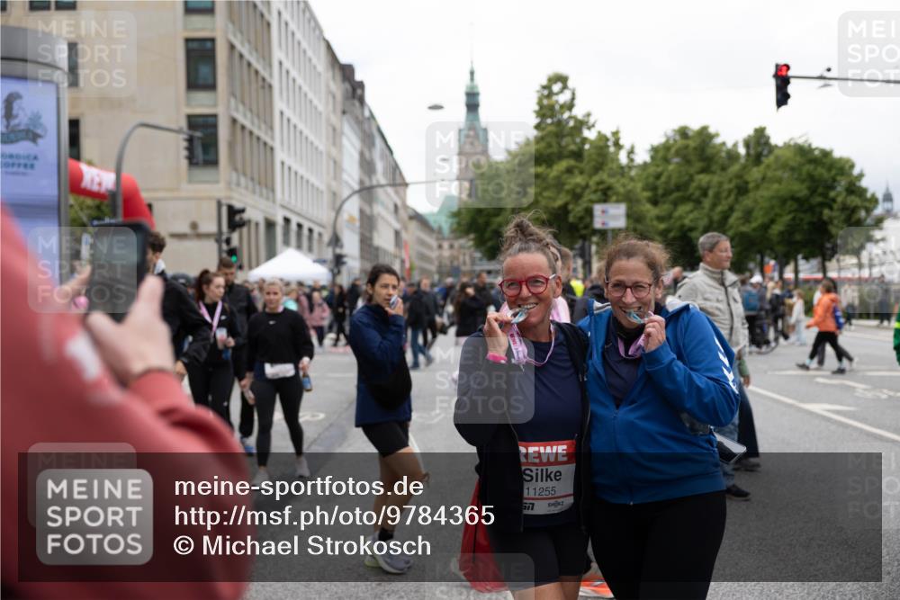 14.06.2026 - REWE Women's Run Michael Strokosch http://msf.ph/oto/9784365 14.06.2026 10:33:06 Laufen 11255, 577 meine-sportfotos.de