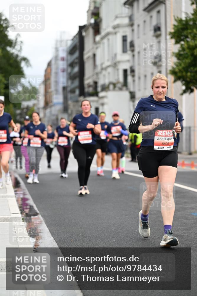 14.06.2026 - REWE Women's Run Dr. Thomas Lammeyer http://msf.ph/oto/9784434 14.06.2026 10:53:48 Laufen 5805 meine-sportfotos.de