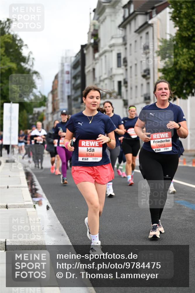 14.06.2026 - REWE Women's Run Dr. Thomas Lammeyer http://msf.ph/oto/9784475 14.06.2026 10:53:51 Laufen 5734, 5412 meine-sportfotos.de