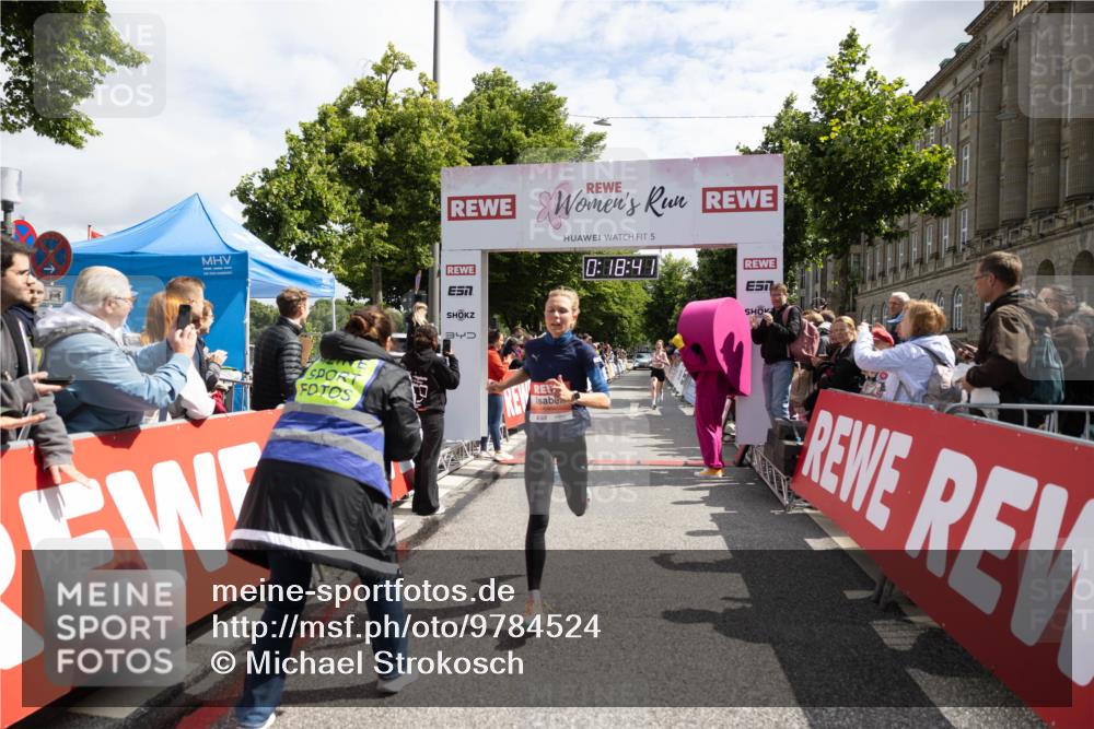 14.06.2026 - REWE Women's Run Michael Strokosch http://msf.ph/oto/9784524 14.06.2026 10:49:29 Laufen 5, 0, 18, 48, 7 meine-sportfotos.de
