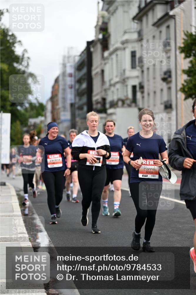 14.06.2026 - REWE Women's Run Dr. Thomas Lammeyer http://msf.ph/oto/9784533 14.06.2026 10:53:57 Laufen 6065, 7 meine-sportfotos.de