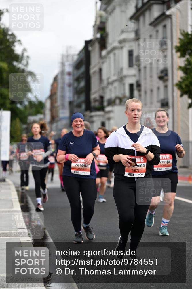 14.06.2026 - REWE Women's Run Dr. Thomas Lammeyer http://msf.ph/oto/9784551 14.06.2026 10:53:59 Laufen 5510, 5875, 7, 5065 meine-sportfotos.de