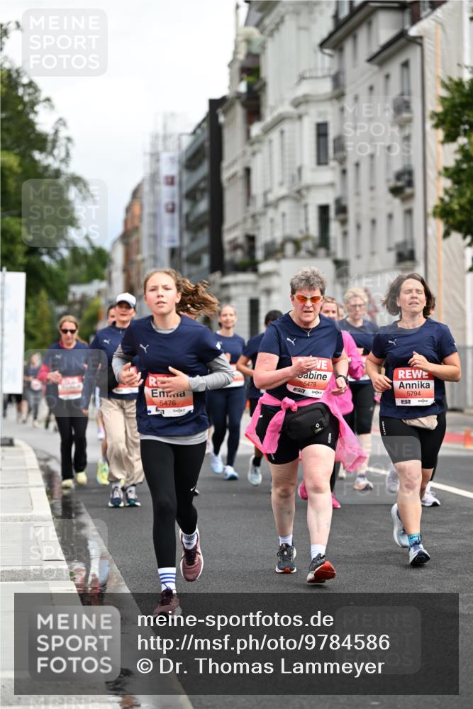 14.06.2026 - REWE Women's Run Dr. Thomas Lammeyer http://msf.ph/oto/9784586 14.06.2026 10:54:01 Laufen 5476, 5478, 5794, 57 meine-sportfotos.de