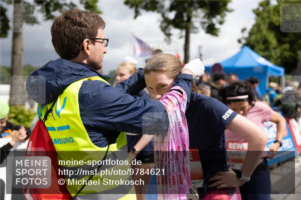 14.06.2026 - REWE Women's Run Michael Strokosch http://msf.ph/oto/9784621 14.06.2026 10:53:50 Laufen 2026, 2020, 920, 2016, 2, 2026, 2026, 2026, 2026 meine-sportfotos.de