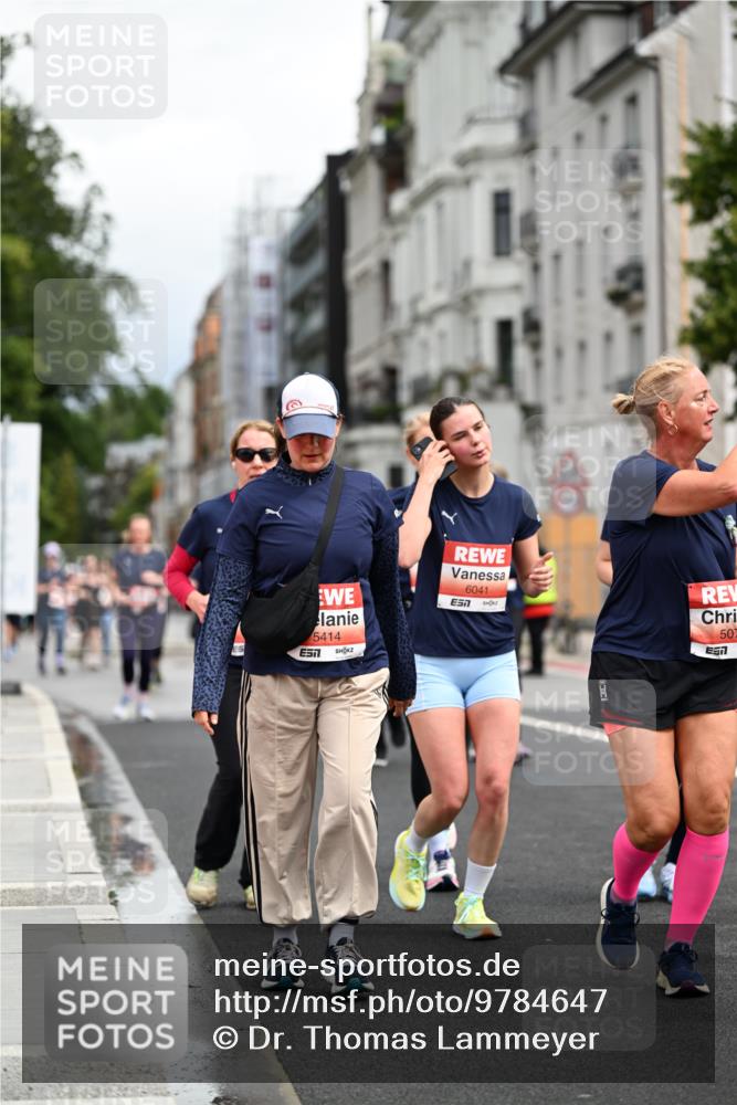 14.06.2026 - REWE Women's Run Dr. Thomas Lammeyer http://msf.ph/oto/9784647 14.06.2026 10:54:05 Laufen 5414, 7, 6041, 507 meine-sportfotos.de